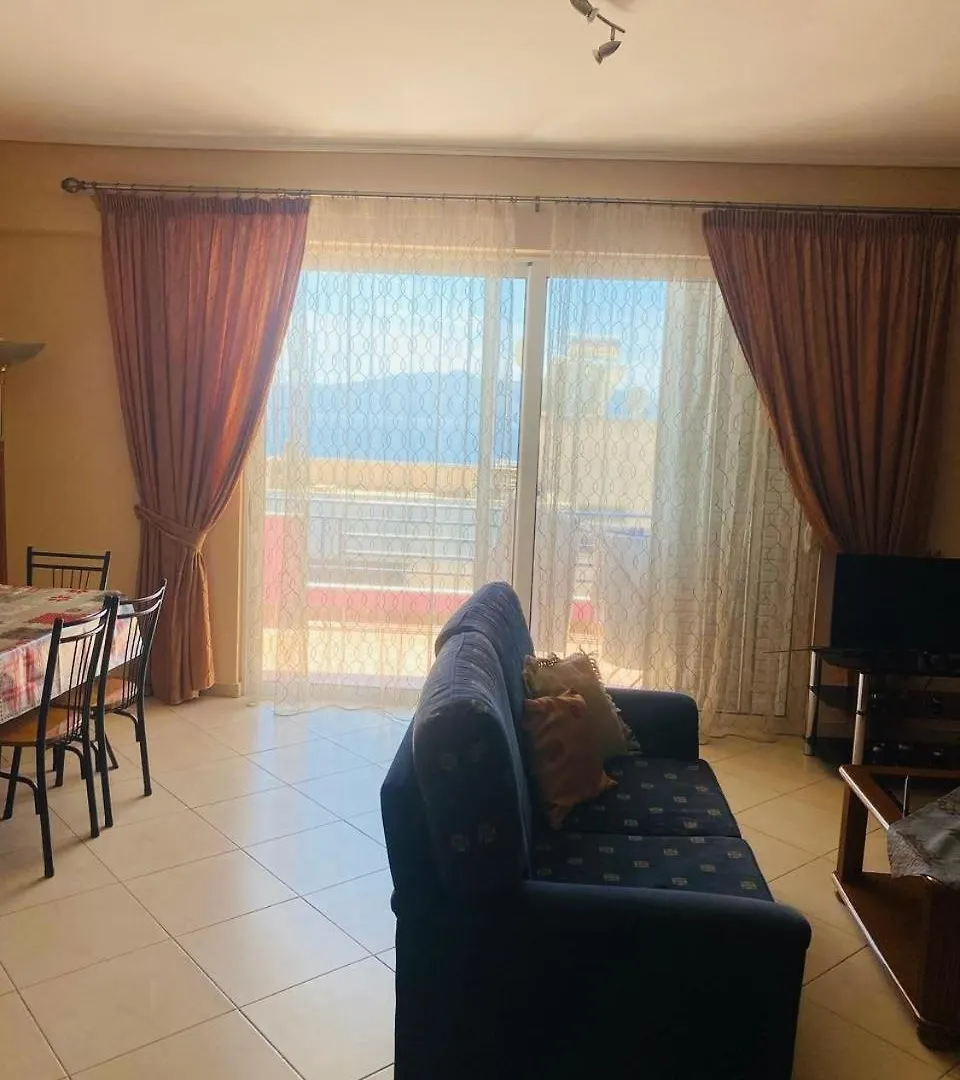 Feel At Home - Saranda Apartment 0*,